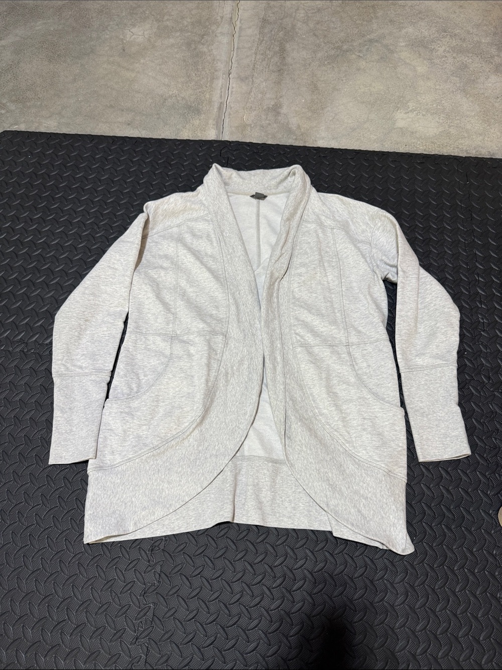 Eddie Bauer Women’s Light Gray Open-Front Slouch Cardigan Large